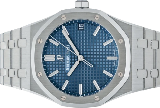 Titel: Royal Oak 15500ST
Mærke: Audemars Piguet
Model: Royal Oak
Ref.: 15500ST.OO.1220ST.01
Årgang: 2020
Tilbehør: Boks og Papirer
Stand: 10.0 (Nyt)
Pris:
Diameter: 41mm
Funktioner: Dato
Skivefarve: Blå
Rem: Metal
Kassemateriale: Stål
Kategori: Dress
Køn: Herre
Match: 100.0%
Billedet ejes af Urbørsen (102233) Et Audemars Piguet ur
