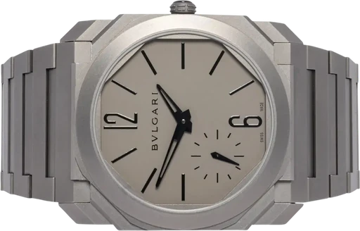 Title: Octo Finissimo Extra Thin 40, Grå, Titanium
Brand: Bvlgari
Model: Octo Titanium
Ref: 102736
Category: Dress
Diameter: 40mm
Functions: Dato
Year:
Price: 99900
Condition: 8.0
Dial Color: Grå
Strap: Metal
Case material: Titanium
Gender: Herre
Match: 100.0%
Billedet er ejet af Urhandleren (174178) Et Bvlgari ur