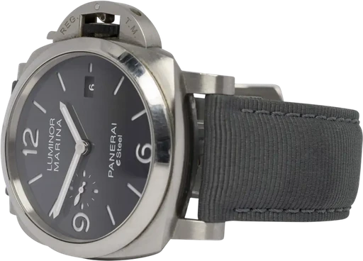 Et Panerai ur