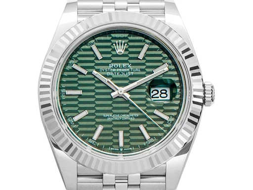 Title: Datejust 126334 Green Motif
Brand: Rolex
Model: Datejust
Ref: 126334
Category: Dress
Diameter: 41mm
Functions: Dato
Year: 2024
Price: 115000
Condition: undefined
Dial Color: Grøn
Strap: Metal
Case material: Stål
Gender: Herre
Match: 100.0%
Billedet er ejet af Urbørsen (102195) Et Rolex ur