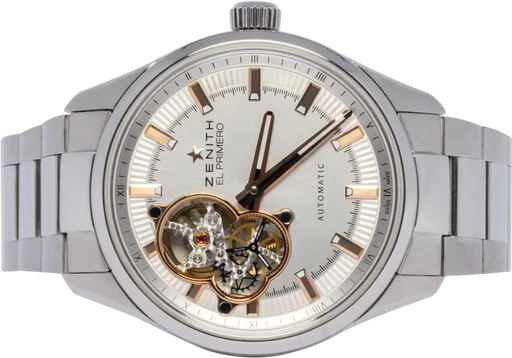 Title: El Primero Synopsis 40, Hvid, Stål
Brand: Zenith
Model: El Primero, Synopsis
Ref: 03.2170.4613/01.M2170
Category: Dress
Diameter: 40mm
Functions:
Year:
Price: 34900
Condition: 10.0
Dial Color: Hvid
Strap: Metal
Case material: Stål
Gender: Herre
Match: 100.0%
Billedet er ejet af Urhandleren (102661) Et Zenith ur