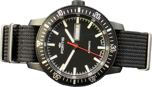 Titel: B-42 Monolith Black Automatic (Nyhed)
Mærke: Fortis
Model: B-42 Monolith Black Automatic
Ref.: 647.18.31
Årgang: 2018
Tilbehør: Boks og Papirer
Stand: 9.0 (Brugt)
Pris: 8.900 kr.
Diameter: 44mm
Funktioner: Ugedag, Dato
Skivefarve: Sort
Rem: Stof
Kassemateriale: Andet
Kategori: Dykker
Køn: Herre
Match: 100.0%
Billedet ejes af WatchMania (1203416) Et Fortis ur