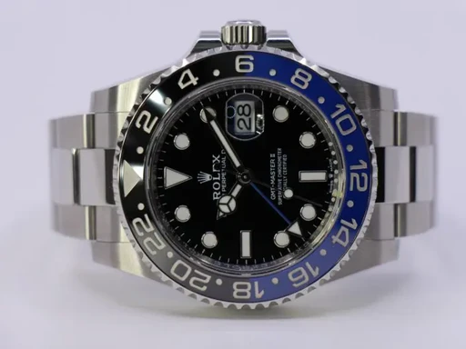 Title: Gmt-Master II 126710Blnr – New 09/2025 (Batgirl)
Brand: Rolex
Model: GMT - Master II
Ref: 126710BLNR
Category: Sport
Diameter: 40mm
Functions: Dato, GMT
Year: 2025
Price: 122000
Condition: undefined
Dial Color: Sort
Strap: Metal
Case material: Stål
Gender: Herre
Match: 100.0%
Billedet er ejet af WeWatches (419091) Et Rolex ur