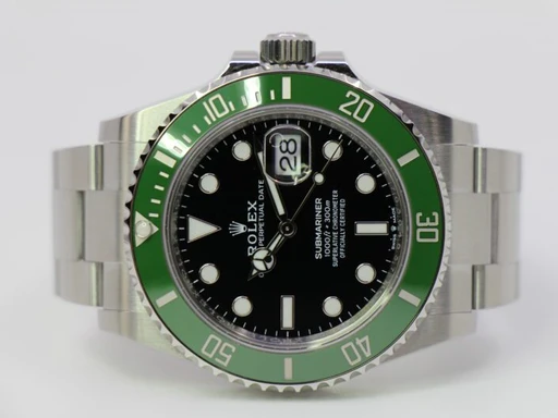 Title: Submariner Date 126610Lv “Mk2” – New 07/2025 (Starbucks)
Brand: Rolex
Model: Submariner Date
Ref: 126610LV
Category: Dykker
Diameter: 41mm
Functions: Dato
Year: 2025
Price: 110000
Condition: undefined
Dial Color: Sort
Strap: Metal
Case material: Stål
Gender: Herre
Match: 100.0%
Billedet er ejet af WeWatches (244842) Et Rolex ur