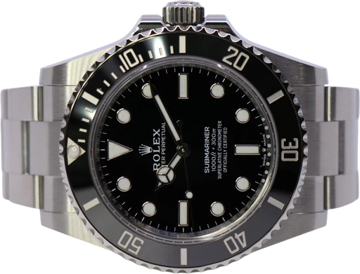Titel: Submariner 124060 – New 08/2026
Mærke: Rolex
Model: Submariner
Ref.: 124060
Årgang: 2026
Tilbehør: Boks og Papirer
Stand: 10.0 (Nyt)
Pris: 94.000 kr.
Diameter: 41mm
Funktioner:
Skivefarve: Sort
Rem: Metal
Kassemateriale: Stål
Kategori: Dykker
Køn: Herre
Match: 100.0%
Billedet ejes af WeWatches (1164679) Et Rolex ur