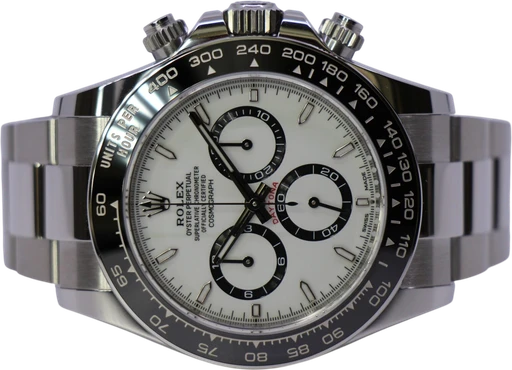 Titel: Cosmograph Daytona 126500Ln – New *Reserveret (Panda)
Mærke: Rolex
Model: Cosmograph Daytona
Ref.: 126500LN
Årgang: 2026
Tilbehør: Boks og Papirer
Stand: 10.0 (Nyt)
Pris: 252.000 kr.
Diameter: 40mm
Funktioner: Kronograf
Skivefarve: Hvid
Rem: Metal
Kassemateriale: Stål
Kategori: Racing
Køn: Herre
Match: 100.0%
Billedet ejes af WeWatches (1164678) Et Rolex ur