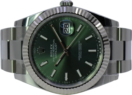 Title: Datejust 41Mm 126334 Mint Green – New 02/2026 (New)
Brand: Rolex
Model: Datejust 41
Ref: 126334
Category: Dress
Diameter: 41mm
Functions: Dato
Year: 2026
Price: 107000
Condition: 10.0
Dial Color: Grøn
Strap: Metal
Case material: Stål
Gender: Herre
Match: 100.0%
Billedet er ejet af WeWatches (783334) Et Rolex ur