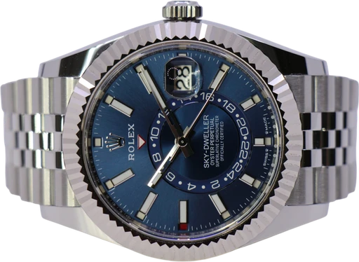 Titel: Sky-Dweller Blue 336934 – New 06/2026 (Nyhed)
Mærke: Rolex
Model: Sky-Dweller
Ref.: 336934
Årgang: 2026
Tilbehør: Boks og Papirer
Stand: 10.0 (Nyt)
Pris: 176.000 kr.
Diameter: 42mm
Funktioner: Dato, GMT
Skivefarve: Blå
Rem: Metal
Kassemateriale: Stål
Kategori: Dress
Køn: Herre
Match: 100.0%
Billedet ejes af WeWatches (1029941) Et Rolex ur